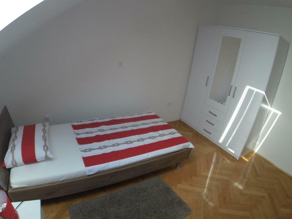 Apartments "Pavic" Near Zagreb Airport Nagygorica Kültér fotó