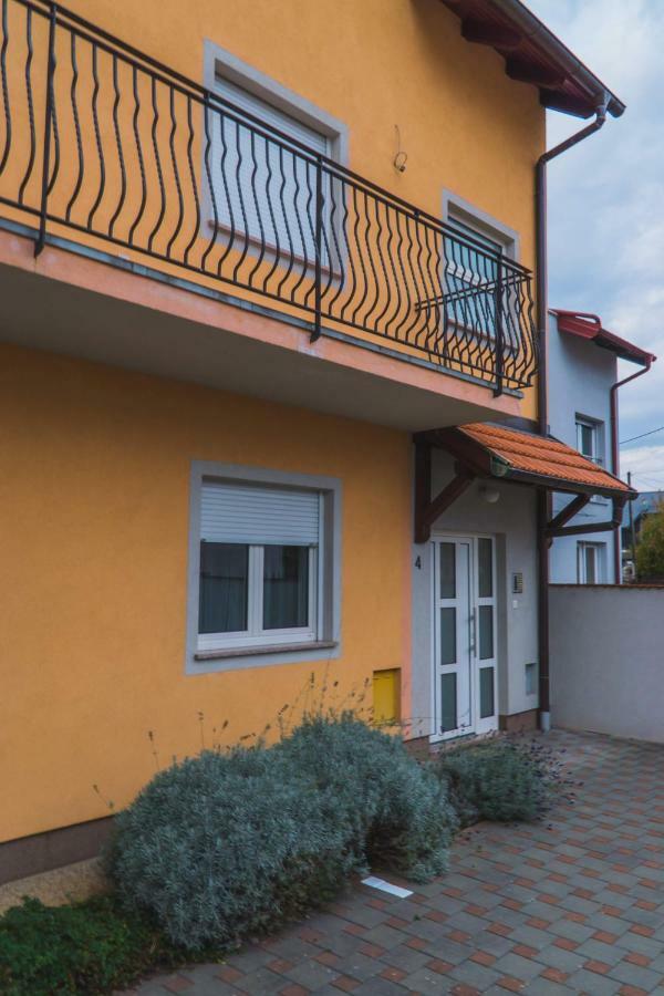 Apartments "Pavic" Near Zagreb Airport Nagygorica Kültér fotó